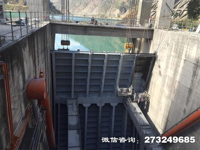 雁峰防锈刷漆大坝闸门